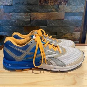 ‼️NWT- REEBOK One Cushion Smoothfuse Running Shoes